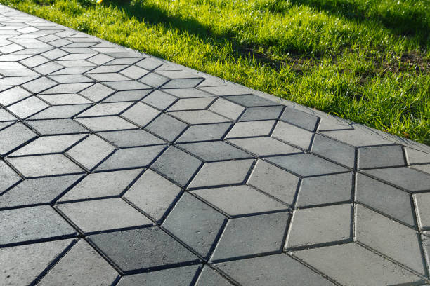 Best Permeable Paver Driveway  in Elburn, IL