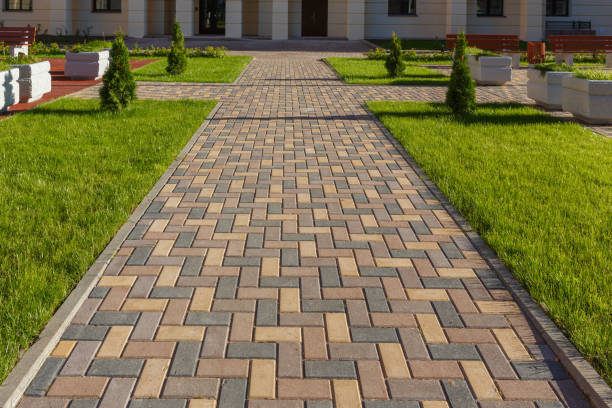 Best Residential Paver Driveway  in Elburn, IL